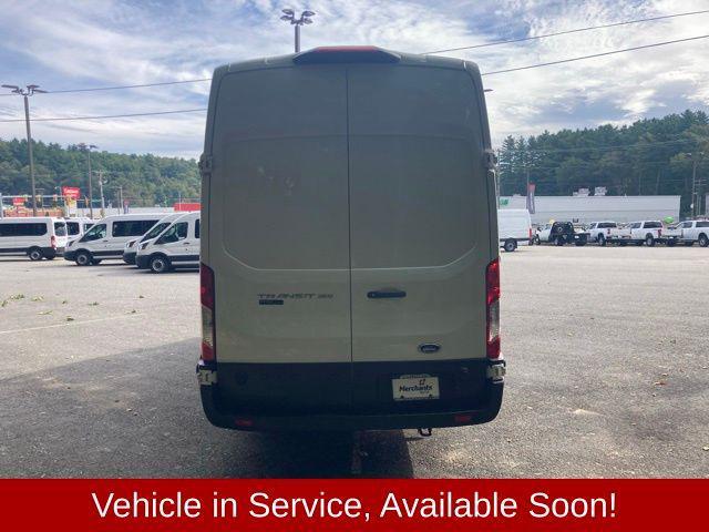 Photo of 2024 Agate Black Metallic Ford Transit-350