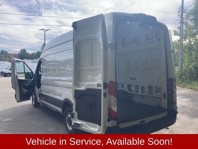 Photo of 2024 Agate Black Metallic Ford Transit-350