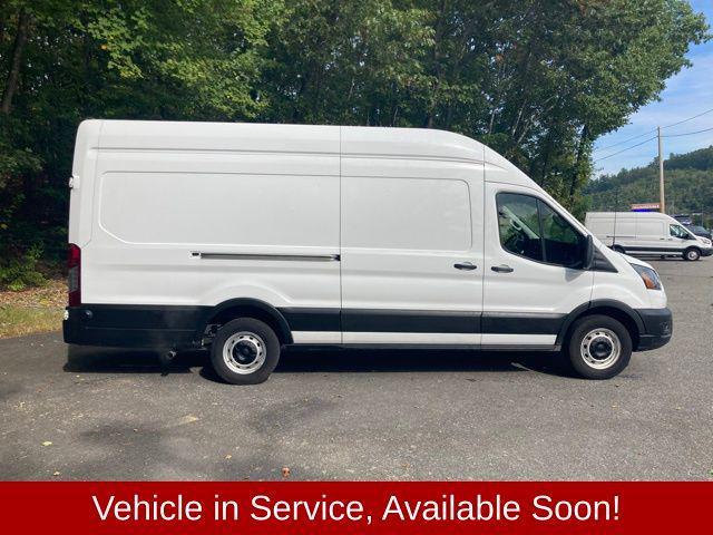 Photo of 2024 Agate Black Metallic Ford Transit-350