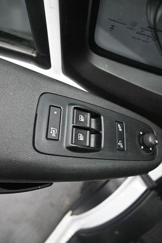 Photo of 2024 Bright White Clearcoat RAM ProMaster 2500