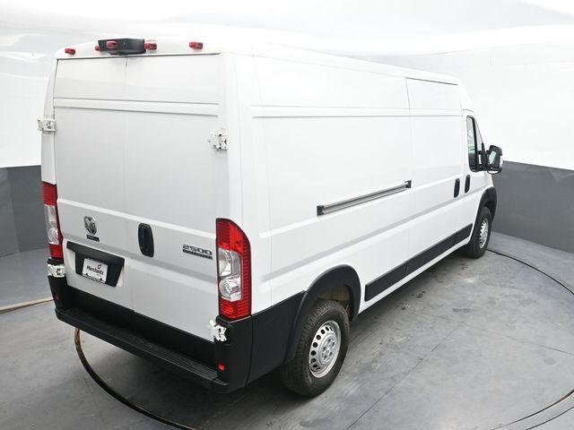 Photo of 2024 Bright White Clearcoat RAM ProMaster 2500