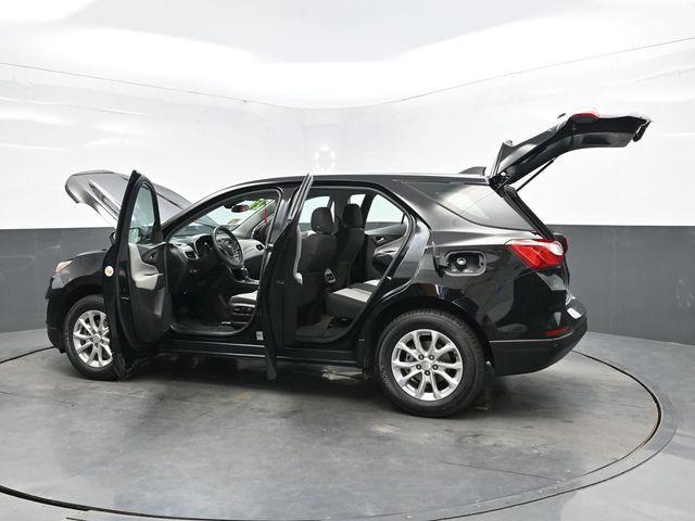 Photo of 2021 Mosaic Black Metallic Chevrolet Equinox