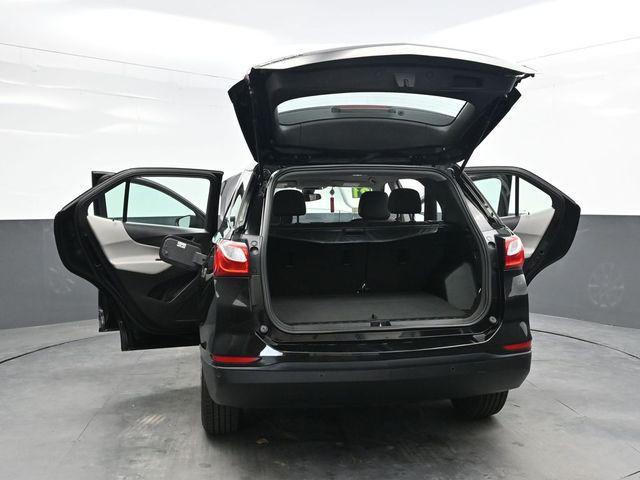Photo of 2021 Mosaic Black Metallic Chevrolet Equinox