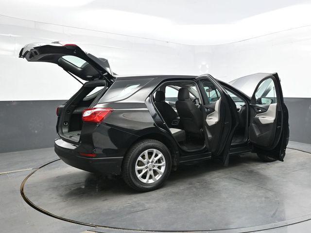 Photo of 2021 Mosaic Black Metallic Chevrolet Equinox