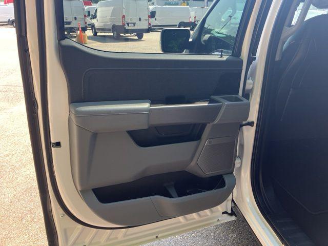 Photo of 2021 Oxford White Ford F-150