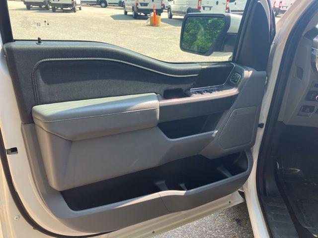 Photo of 2021 Oxford White Ford F-150