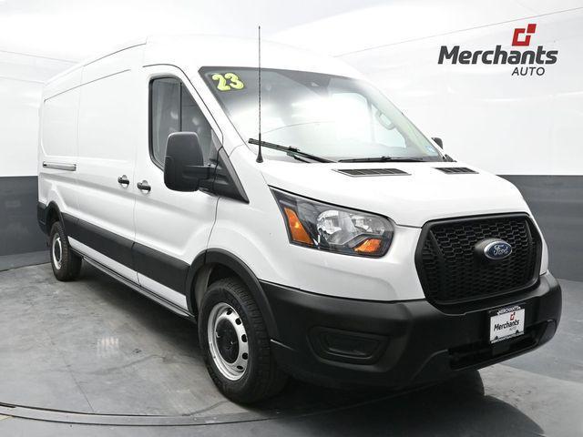 Photo of 2023 Oxford White Ford Transit-250