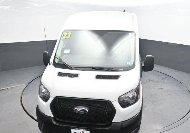 Photo of 2023 Oxford White Ford Transit-250