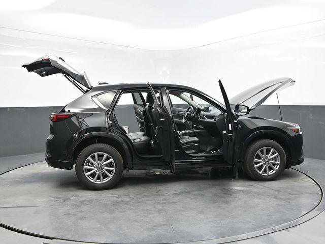 Photo of 2024 Jet Black Mica Mazda CX-5