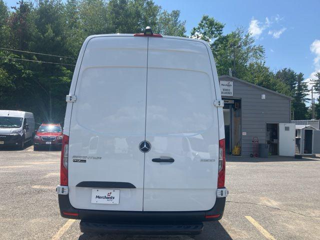 Photo of 2023 White Mercedes-Benz Sprinter 2500