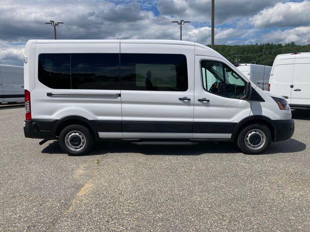 Photo of 2024 Oxford White Ford Transit-350