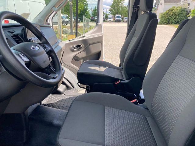 Photo of 2024 Oxford White Ford Transit-350