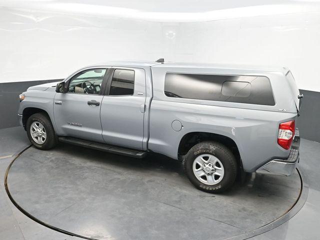 Photo of 2021 Midnight Black Metallic Toyota Tundra