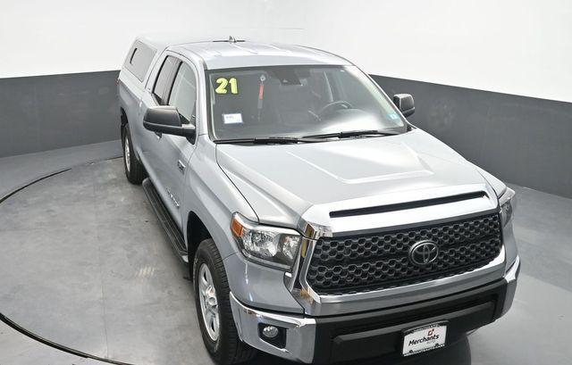Photo of 2021 Midnight Black Metallic Toyota Tundra