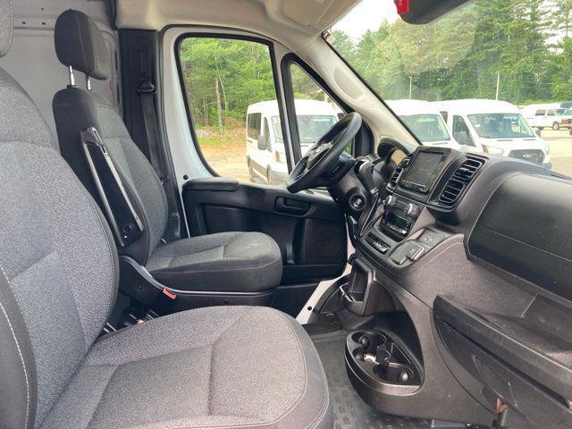Photo of 2023 Bright White Clearcoat RAM ProMaster 2500