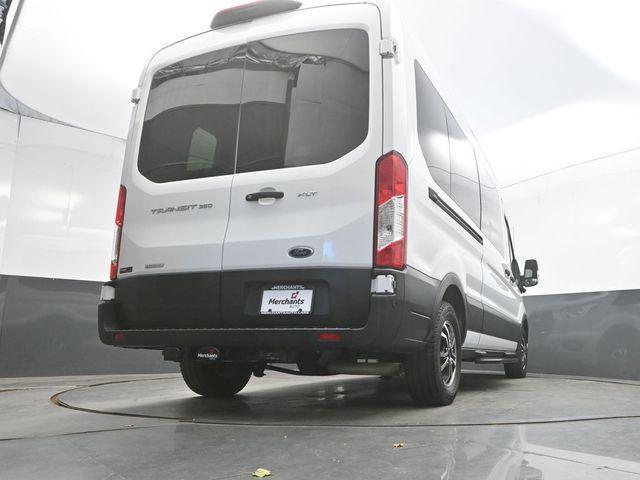 Photo of 2022 Oxford White Ford Transit-350