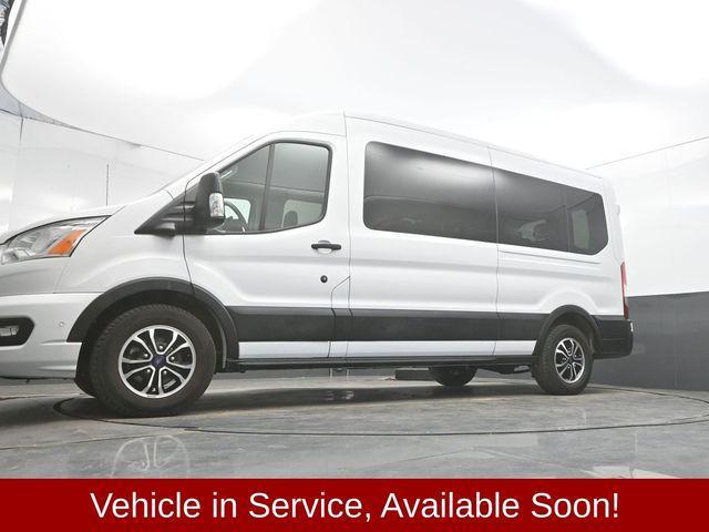 Photo of 2022 Oxford White Ford Transit-350