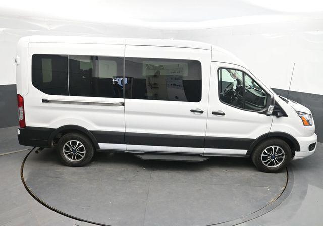 Photo of 2022 Oxford White Ford Transit-350