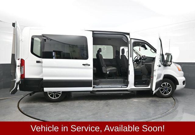 Photo of 2022 Oxford White Ford Transit-350