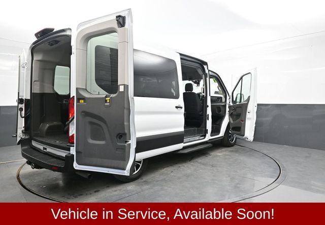 Photo of 2022 Oxford White Ford Transit-350