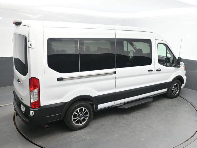 Photo of 2022 Oxford White Ford Transit-350