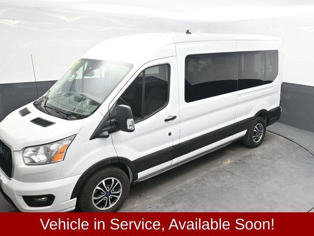 Photo of 2022 Oxford White Ford Transit-350