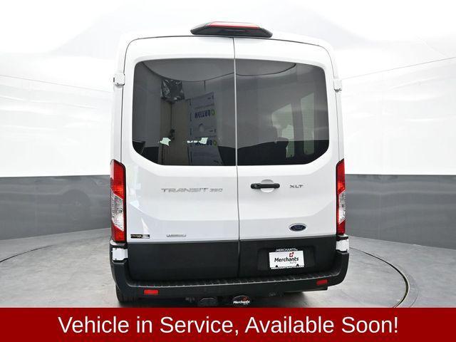Photo of 2022 Oxford White Ford Transit-350