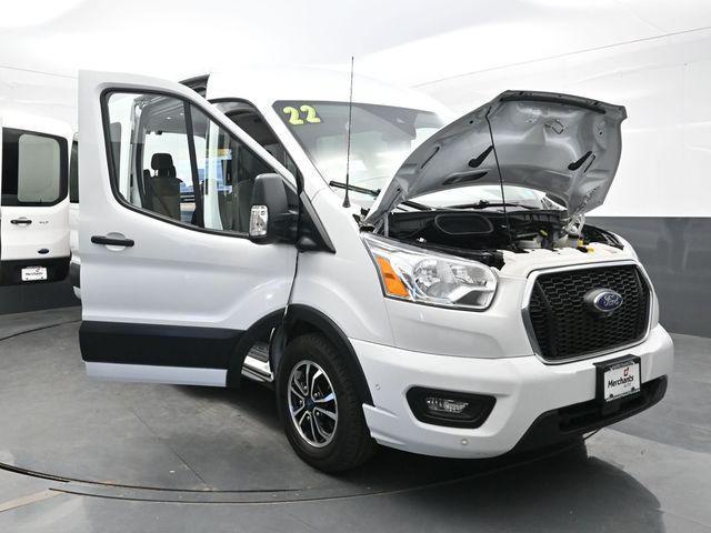 Photo of 2022 Oxford White Ford Transit-350