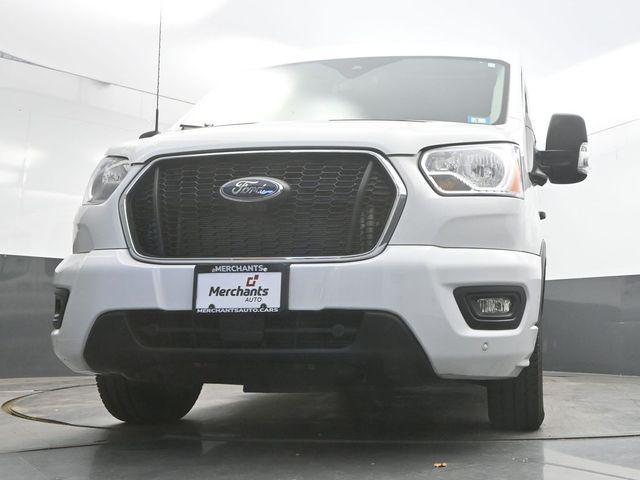 Photo of 2022 Oxford White Ford Transit-350