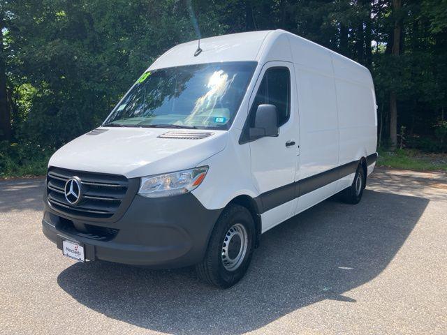 Photo of 2023 White Mercedes-Benz Sprinter 2500