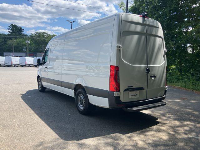 Photo of 2023 White Mercedes-Benz Sprinter 2500