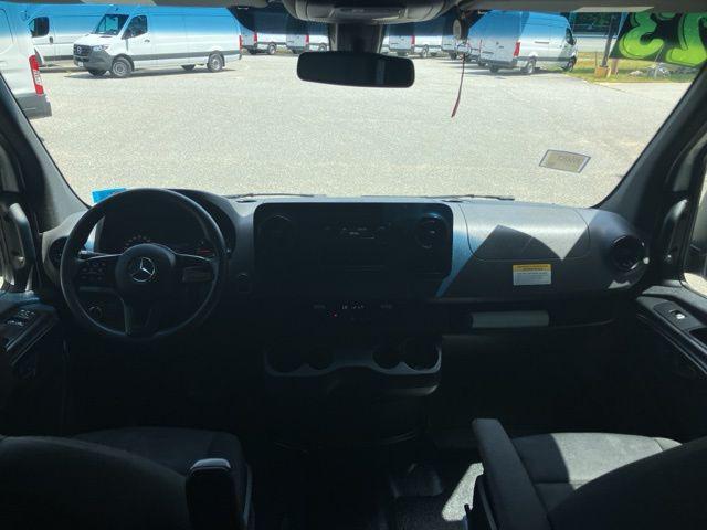 Photo of 2023 White Mercedes-Benz Sprinter 2500
