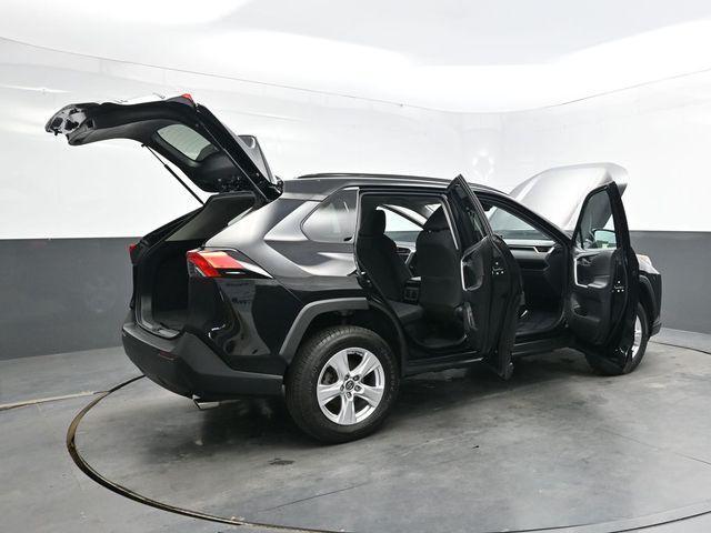 Photo of 2020 Midnight Black Metallic Toyota RAV4 Hybrid