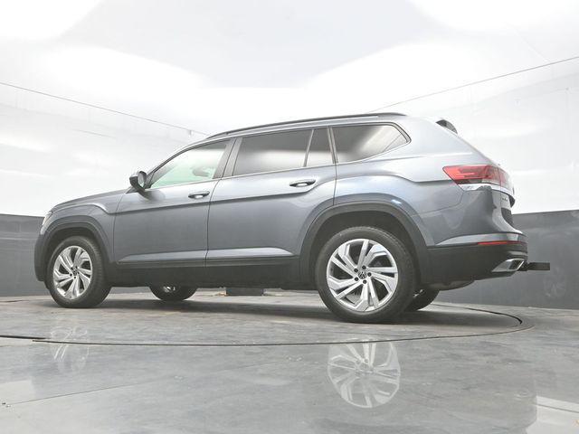 Photo of 2021 Platinum Gray Metallic Volkswagen Atlas