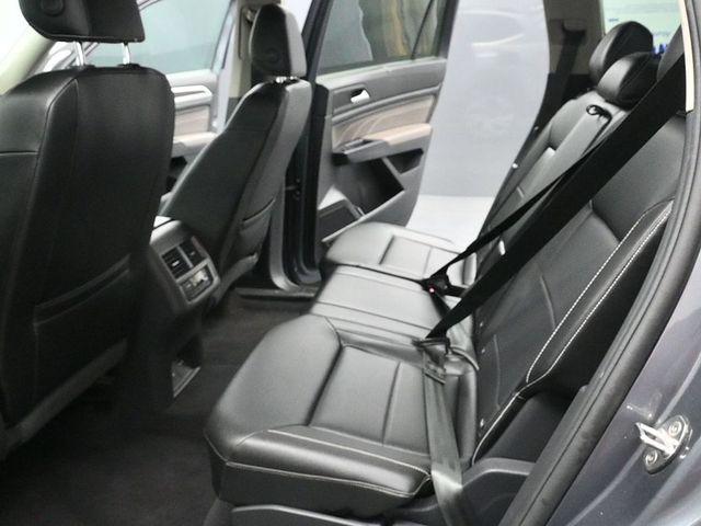 Photo of 2021 Platinum Gray Metallic Volkswagen Atlas