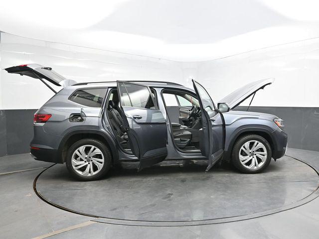 Photo of 2021 Platinum Gray Metallic Volkswagen Atlas
