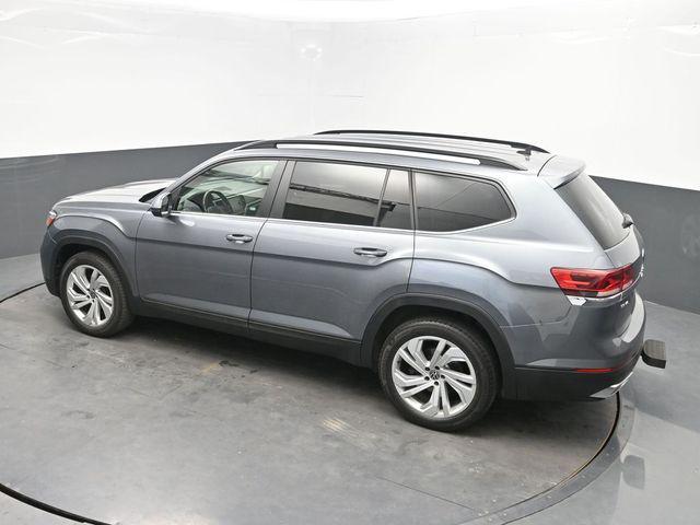 Photo of 2021 Platinum Gray Metallic Volkswagen Atlas