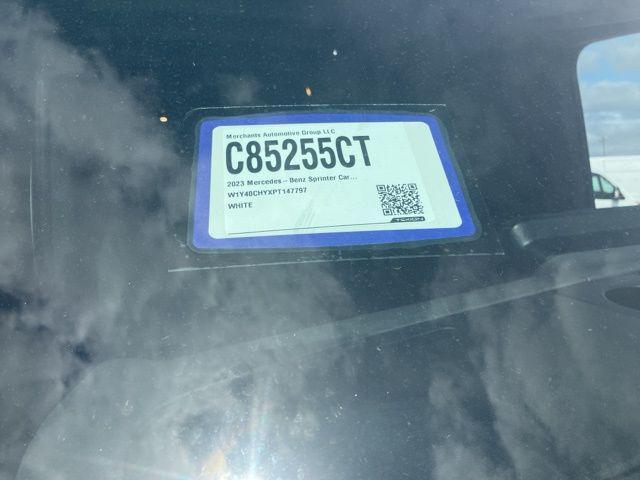 Photo of 2023 White Mercedes-Benz Sprinter 2500