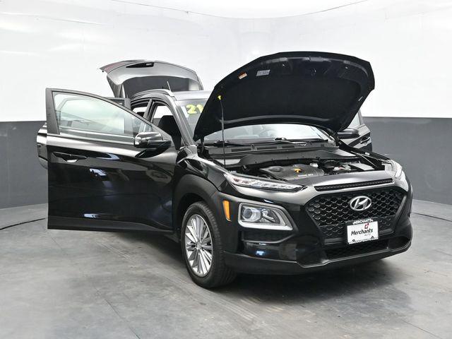 Photo of 2021 Ultra Black Hyundai KONA