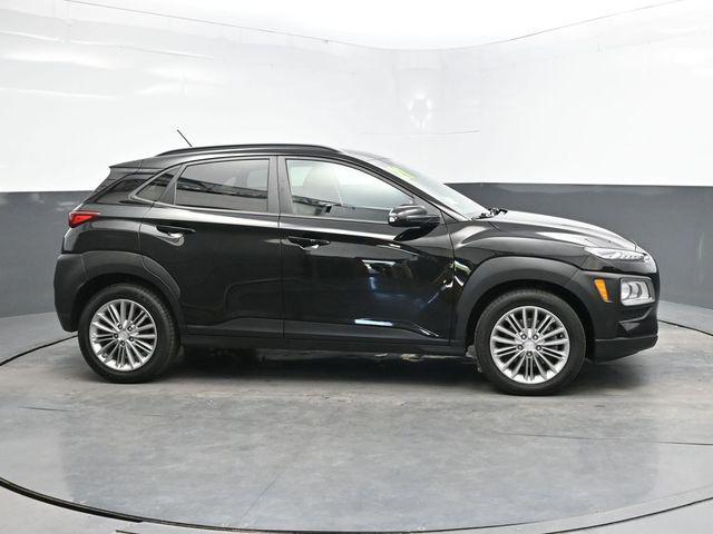 Photo of 2021 Ultra Black Hyundai KONA