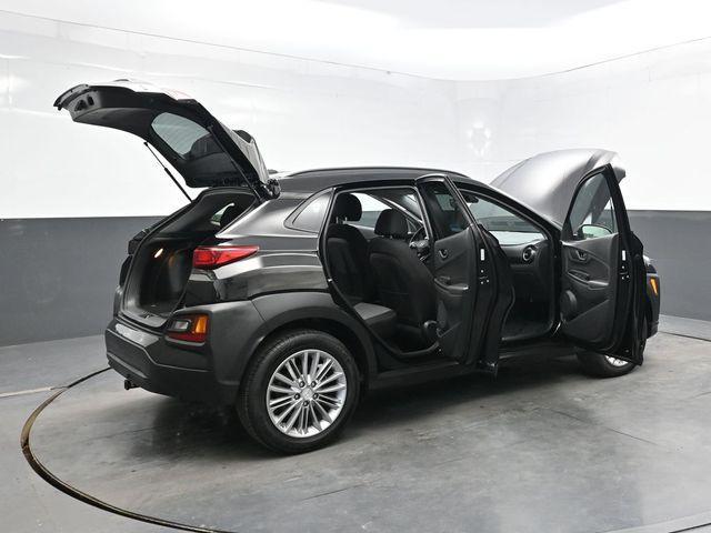 Photo of 2021 Ultra Black Hyundai KONA