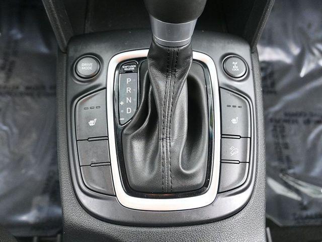Photo of 2021 Ultra Black Hyundai KONA