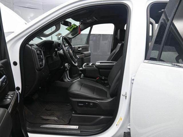 Photo of 2023 Summit White Chevrolet Silverado 2500