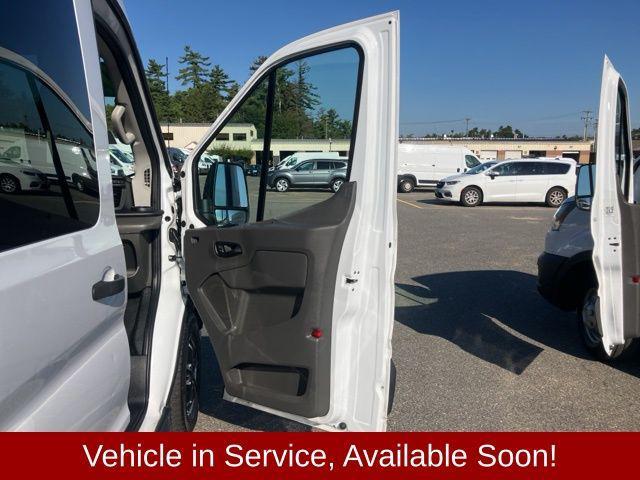 Photo of 2022 Oxford White Ford Transit-350