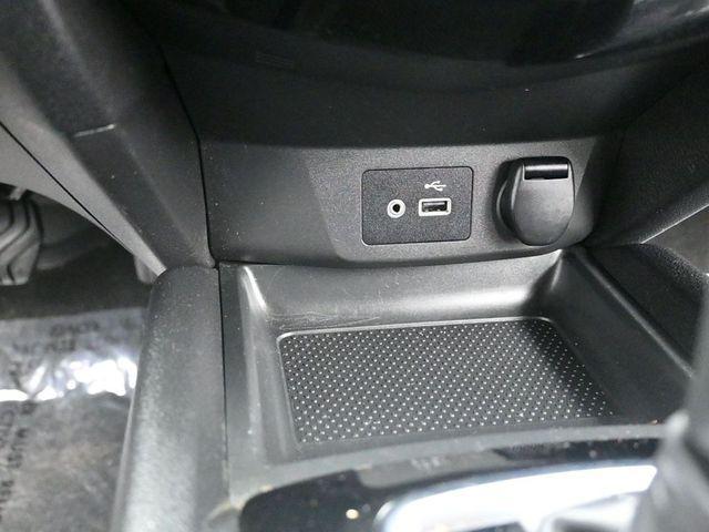 Photo of 2020 Magnetic Black Pearl Nissan Rogue Sport