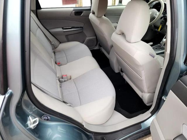 Photo of 2012 Light Green Subaru Forester