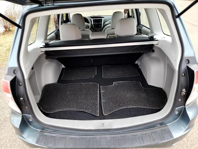 Photo of 2012 Light Green Subaru Forester