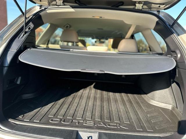 Photo of 2017 Tan Subaru Outback