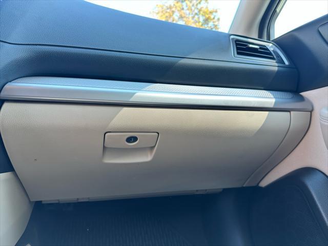 Photo of 2017 Tan Subaru Outback