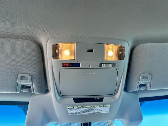 Photo of 2017 Tan Subaru Outback